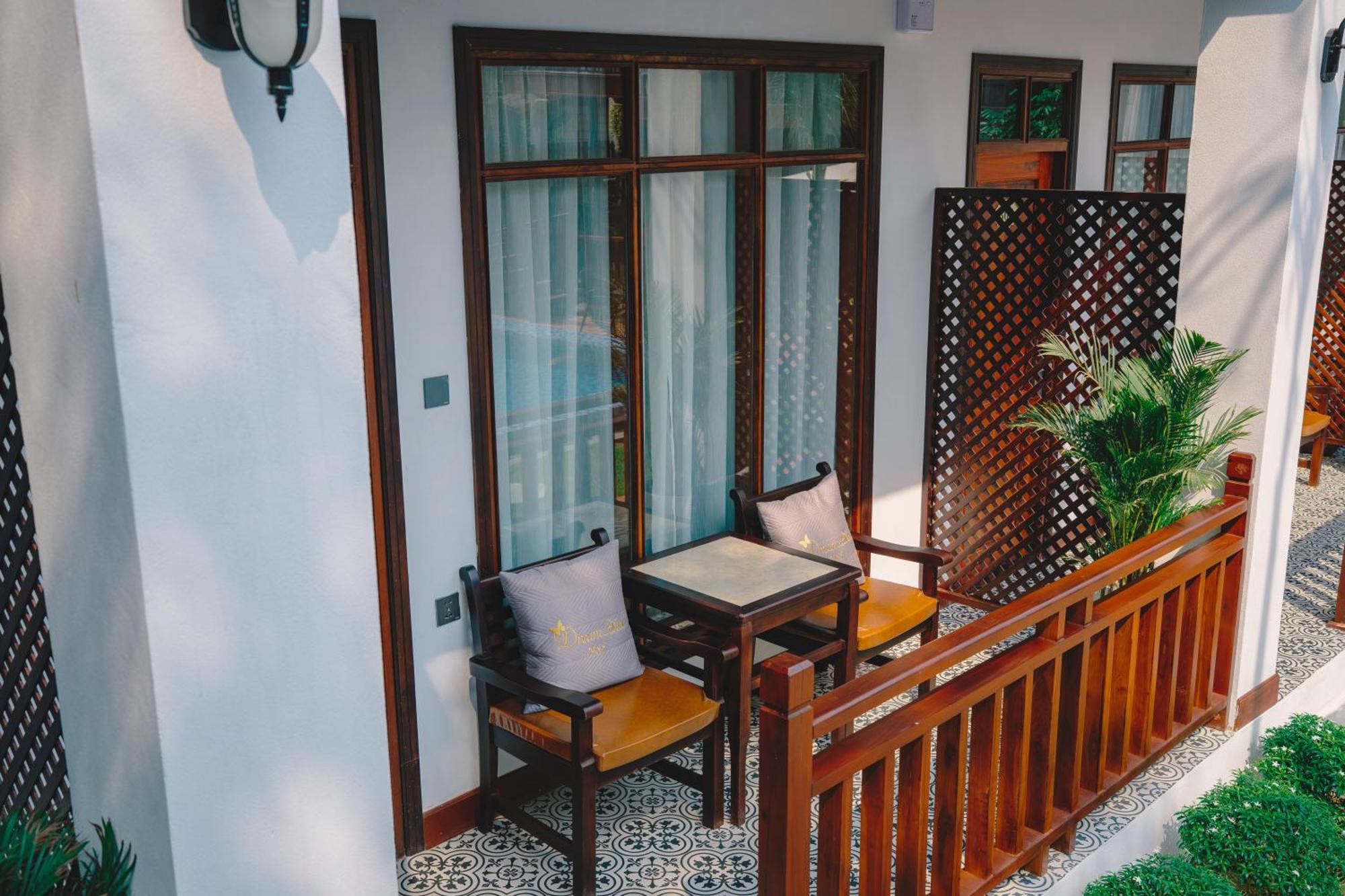 Dream 1985 Hotel Luang Prabang Bagian luar foto
