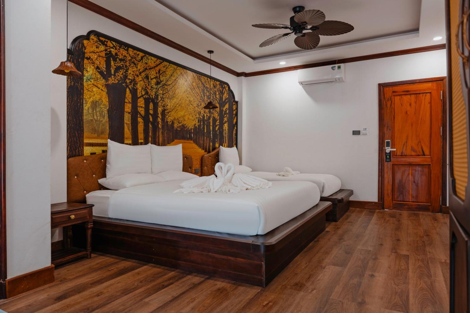Dream 1985 Hotel Luang Prabang Bagian luar foto